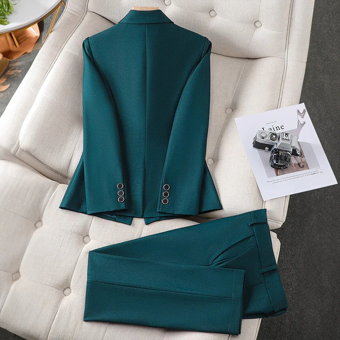 Heidi-Mode | Elegantes Satz Aus Blazer und Hose - Image 4