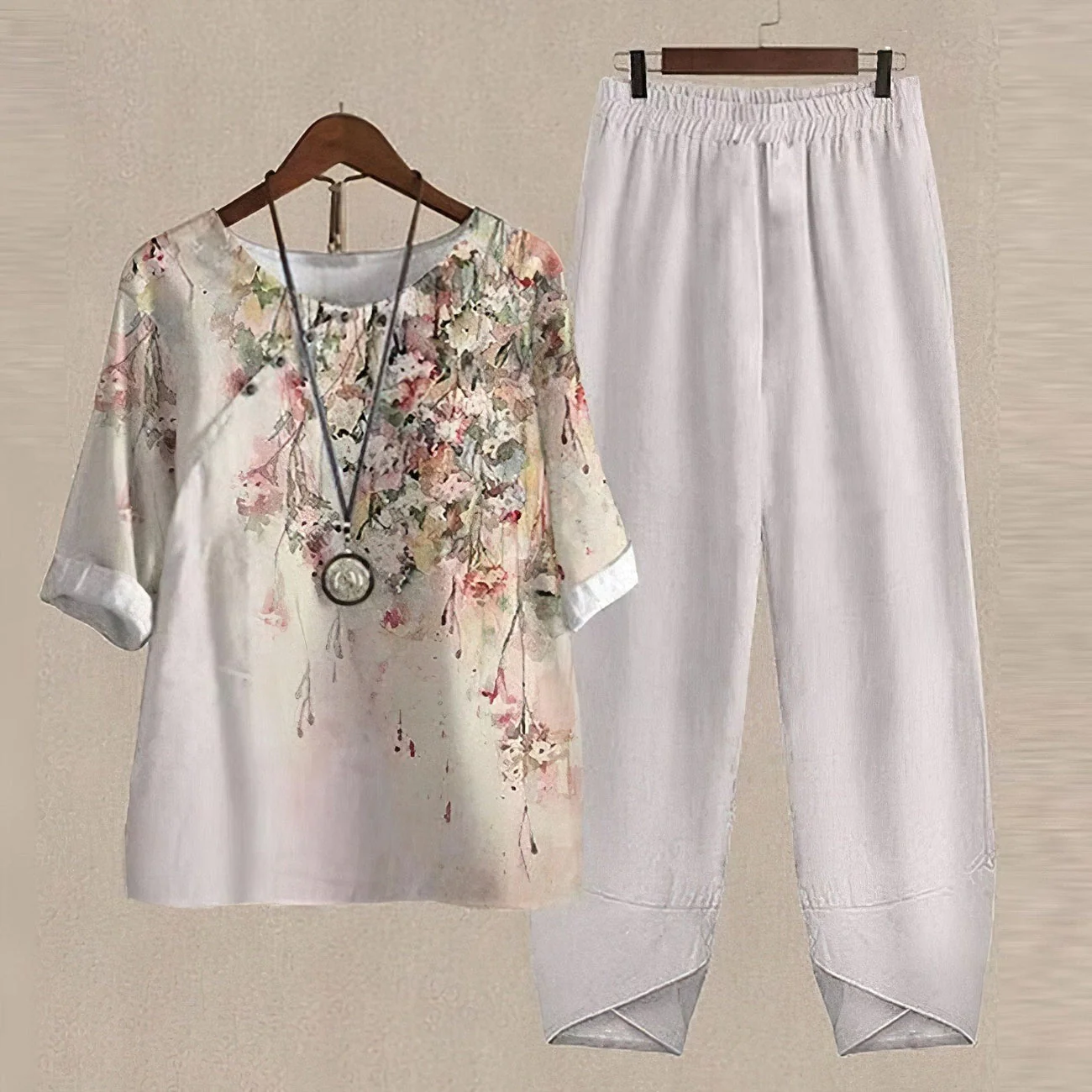 Heidi-Mode | Elegantes Zweiteiliges Set mit Schmetterlingsdruck für Damen - Image 3