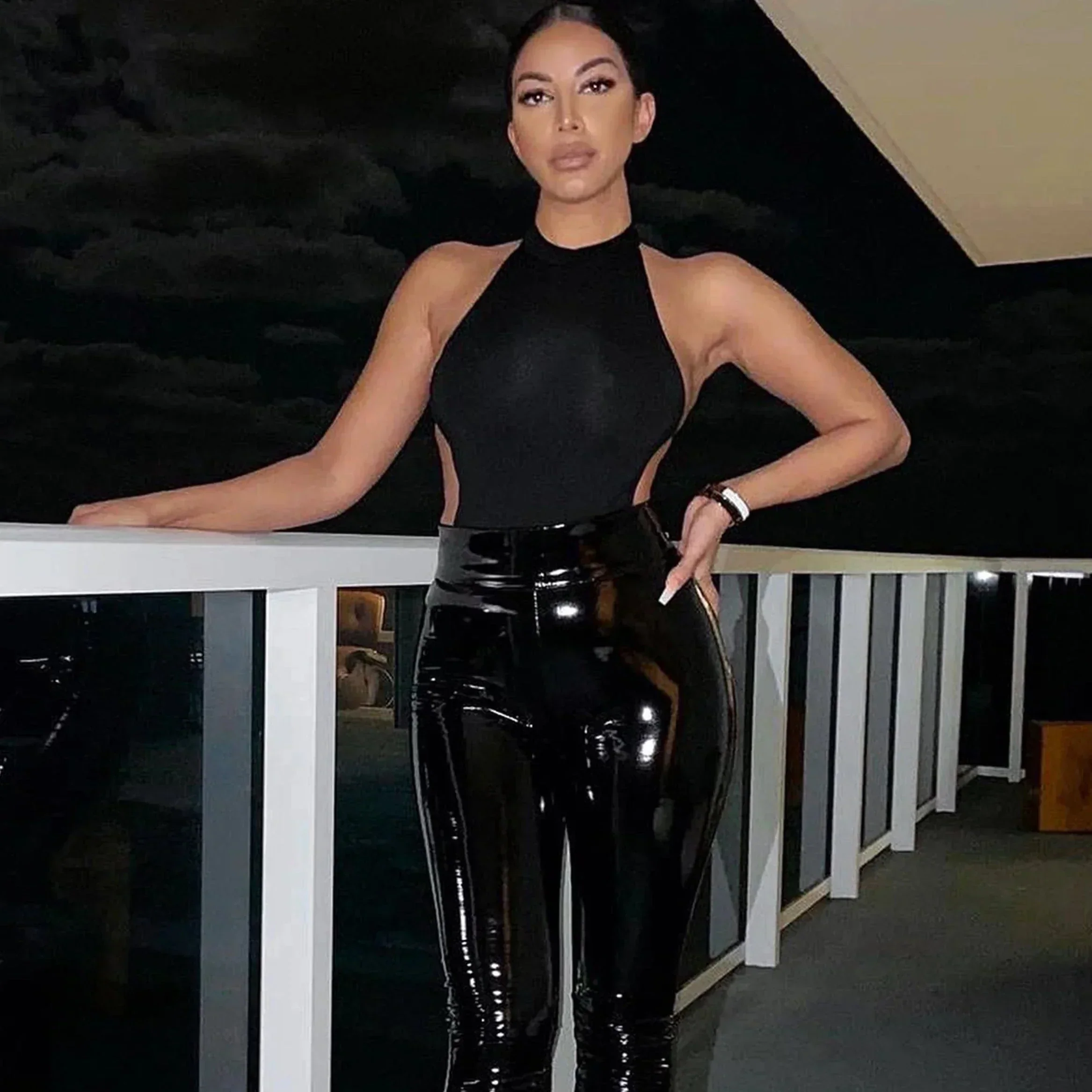Heidi-Mode | Eng Geschnittene Lederhose mit Modernem Flair - Image 2