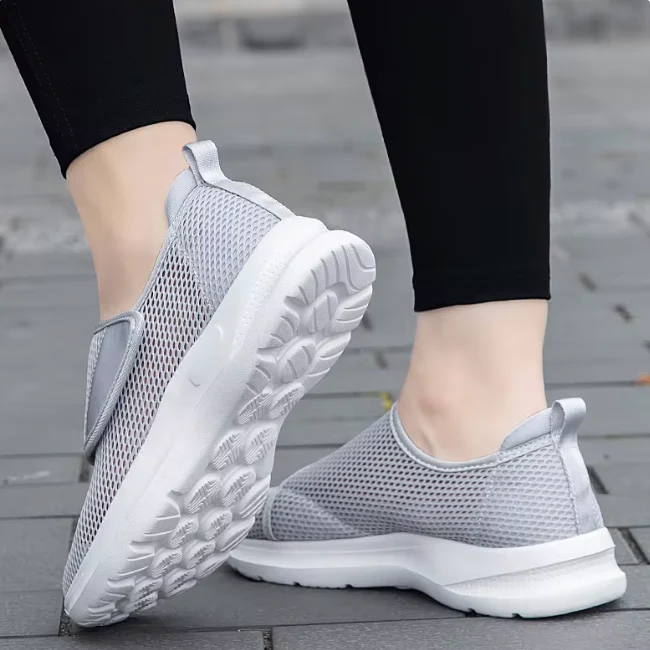 Heidi-Mode | Extra Breite Diabetiker Schuhe für Frauen - Image 5