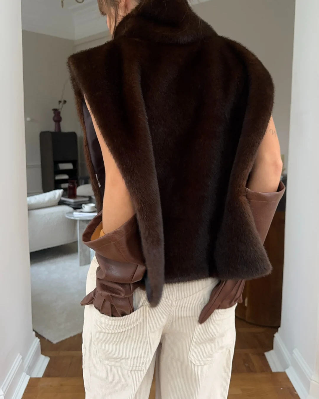 Heidi-Mode | Pelz Rollkragenweste - Damen - Weich und Elegant mit Luxuriösem Aussehen - Image 2