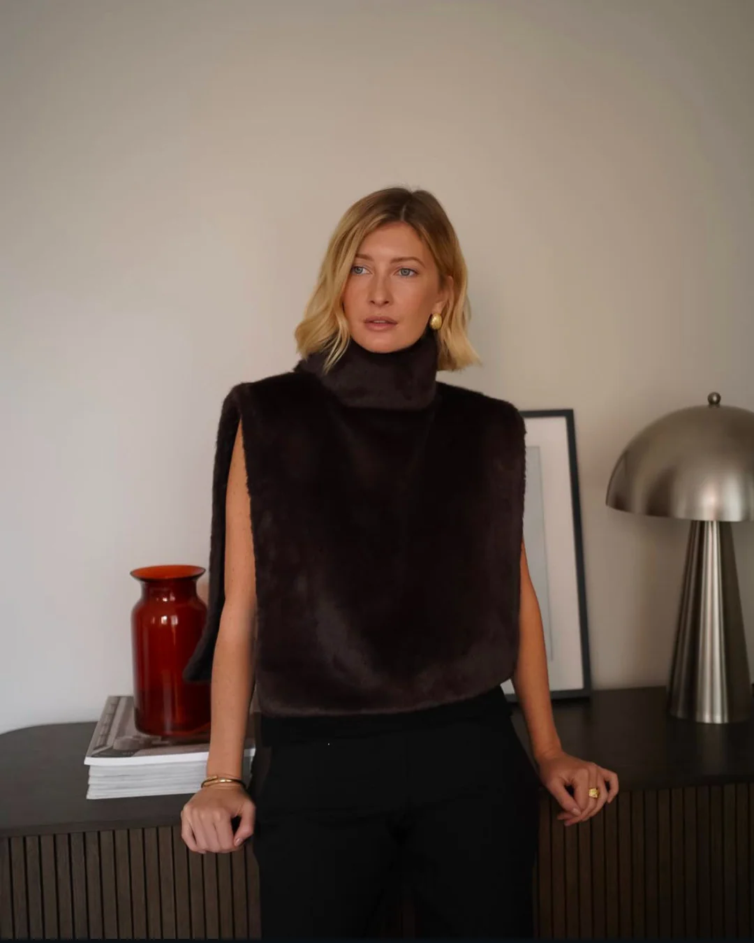 Heidi-Mode | Pelz Rollkragenweste - Damen - Weich und Elegant mit Luxuriösem Aussehen - Image 4