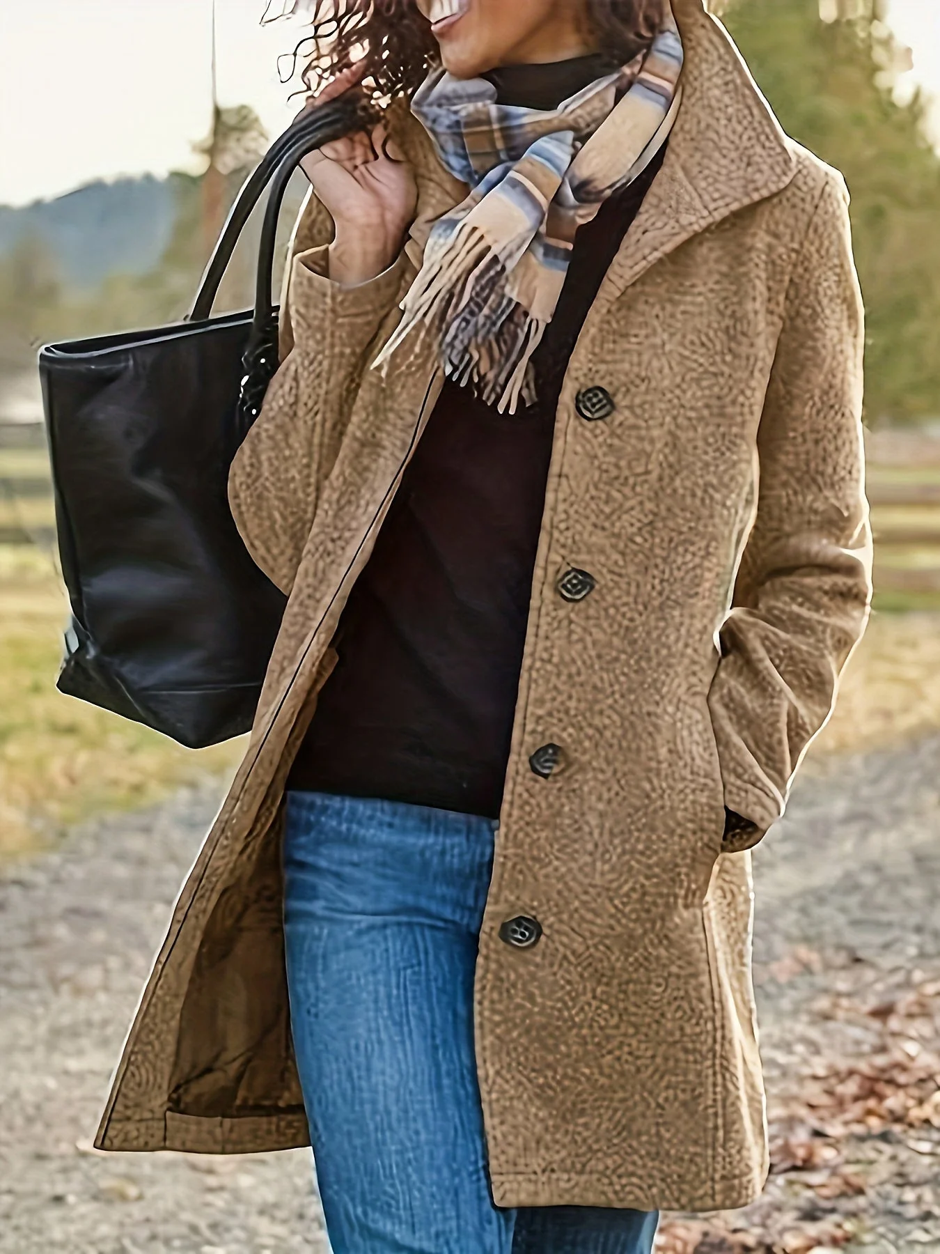 Heidi-Mode | Fleecejacke: Elegant und Warm für Frauen Im Winter