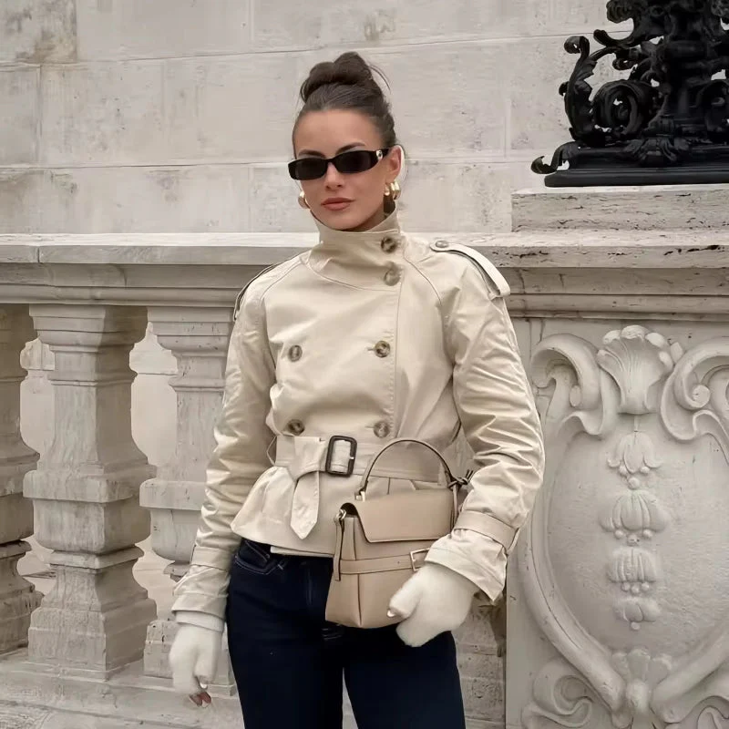 Heidi-Mode | Cropped Trenchcoat - Image 10