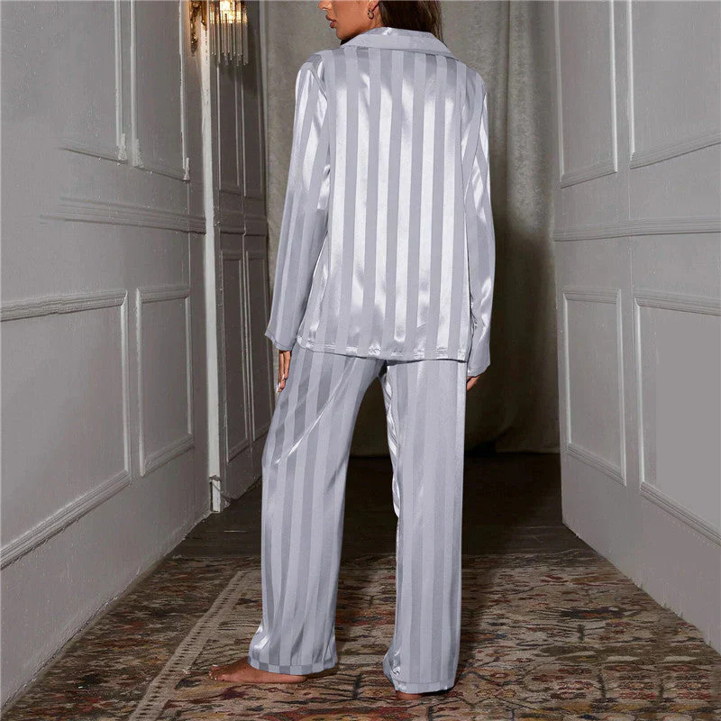 Heidi-Mode | Gemütlicher Pyjama - Image 4