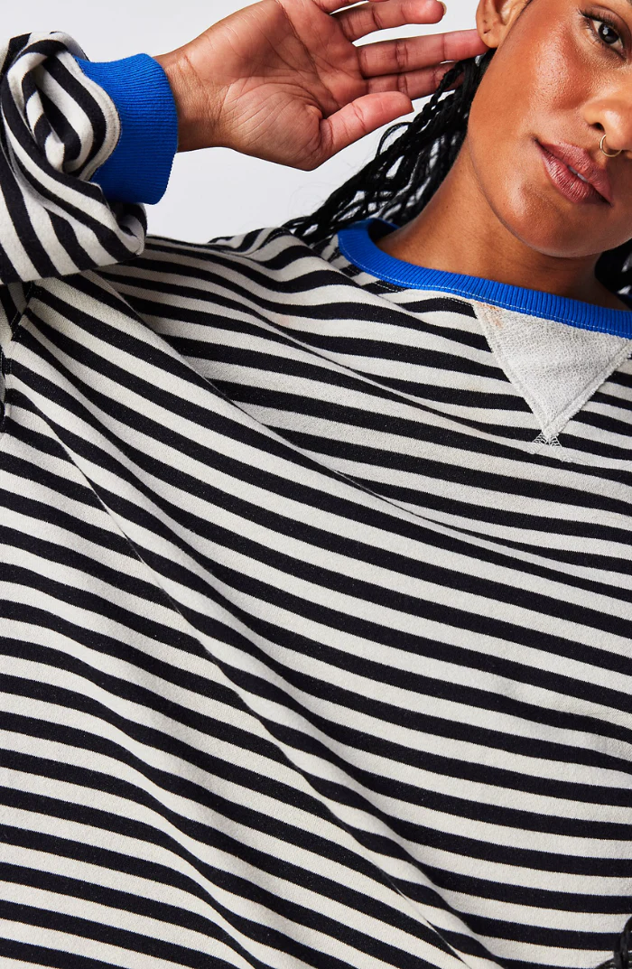 Heidi-Mode | Gestreifter Übergröße Pullover - Image 6