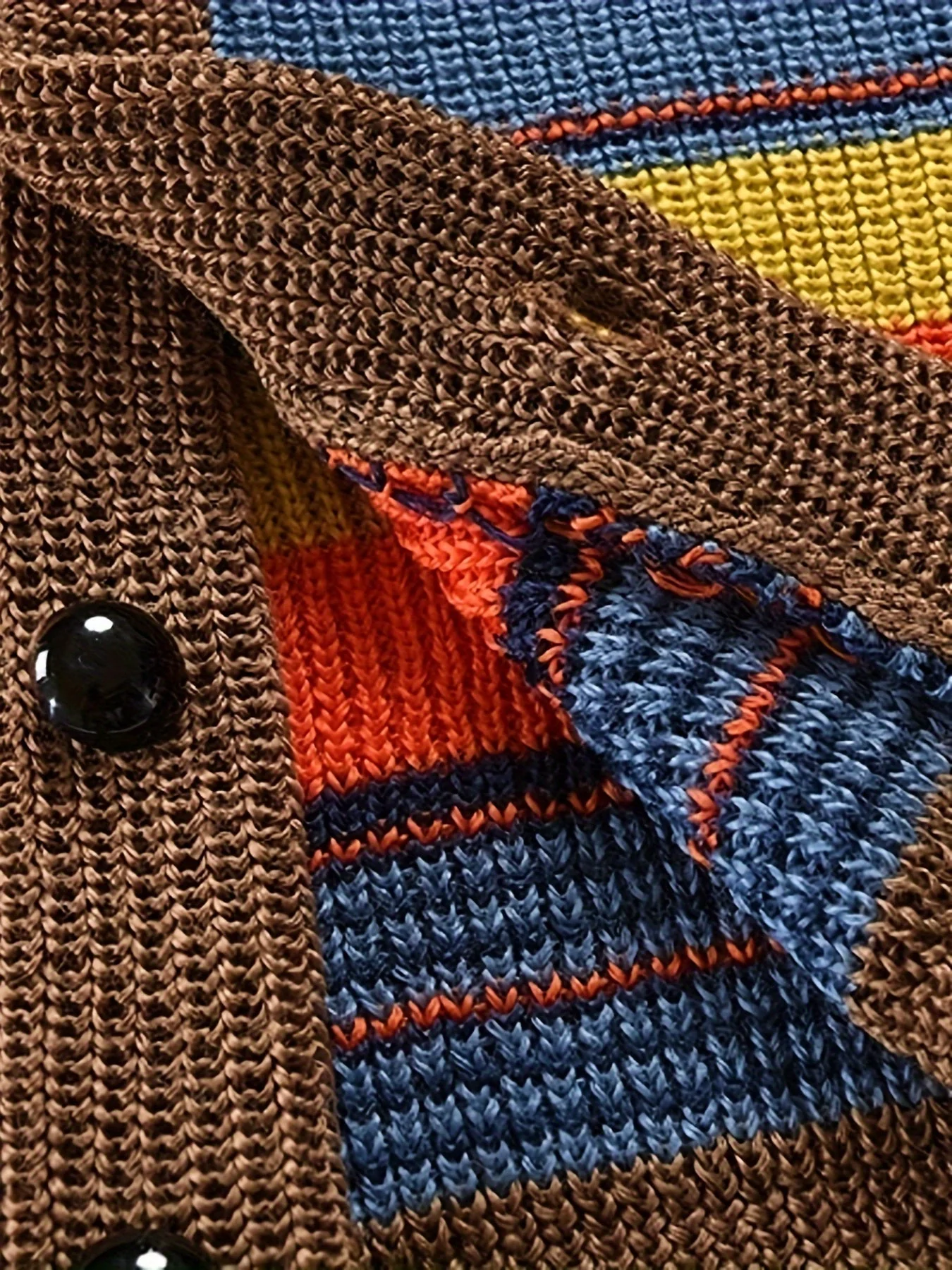 Heidi-Mode | Großer Gestrickter Herren Strickjacke mit Kontrastierenden Farben - Image 3