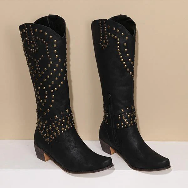 Heidi-Mode | Hohe Stiefel mit Metallnieten und Kobigem Absatz - Image 5