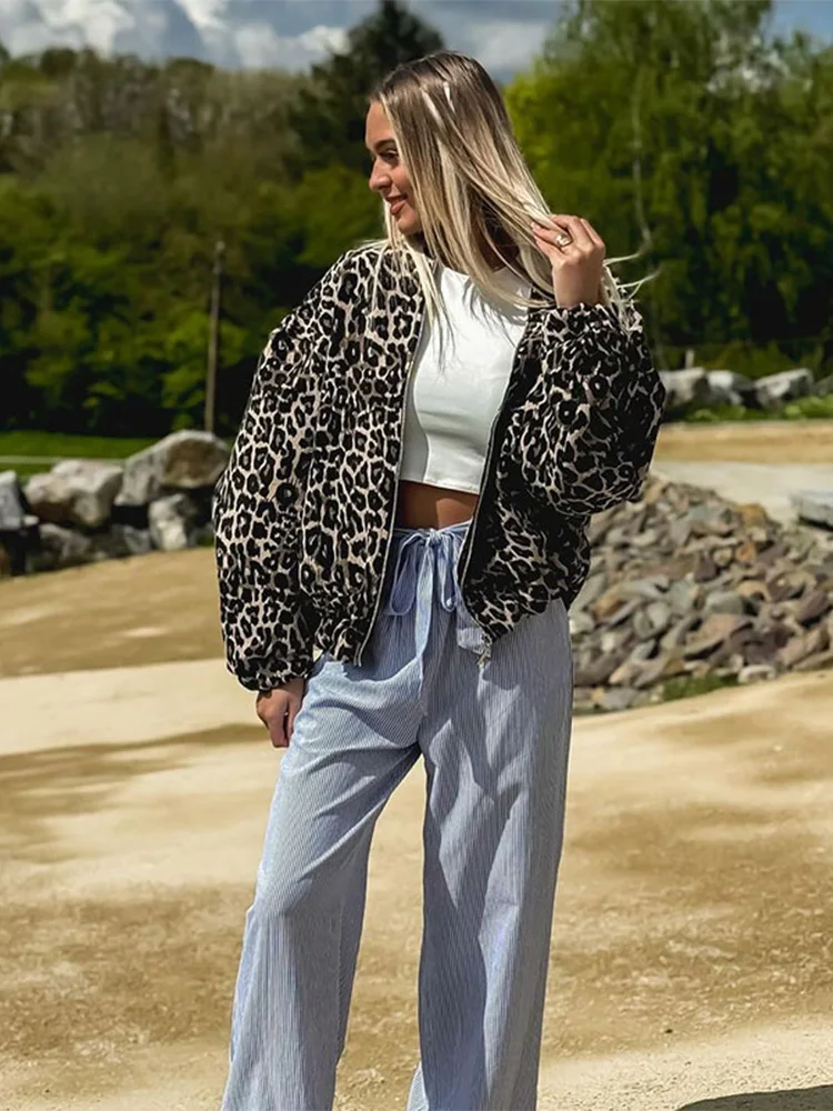 Heidi-Mode | Jacke mit Leopardenmuster für Damen - Image 4