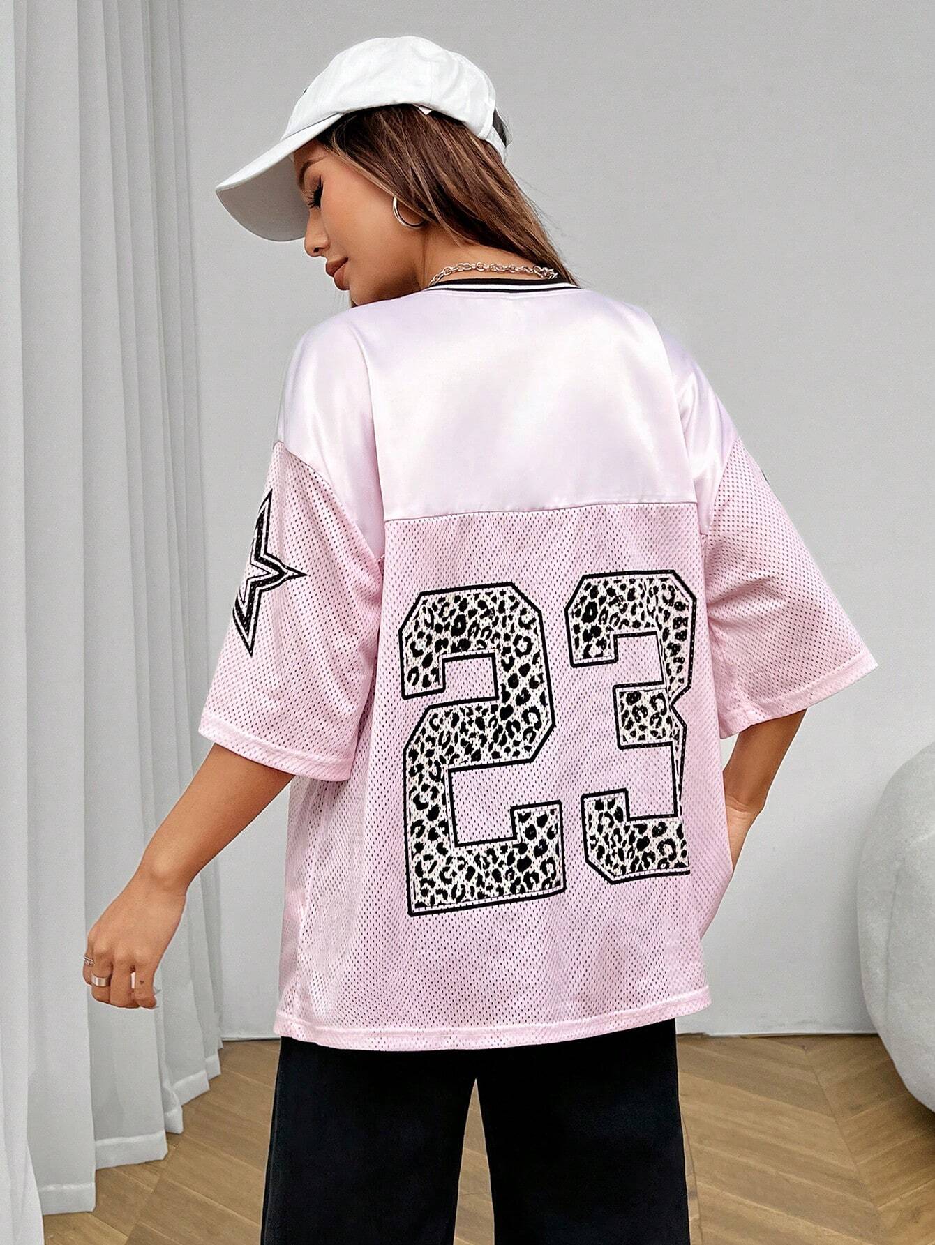 Heidi-Mode | Jersey Shirt mit Animal Print Sportlich, Trendy & Streetstyle Ready