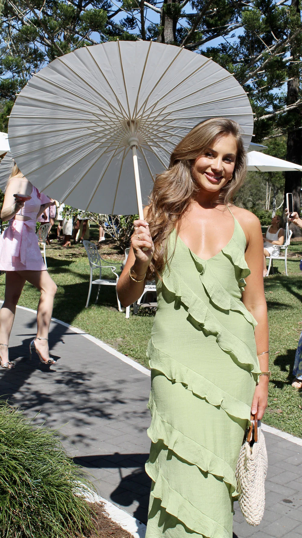 Heidi-Mode | Kleid mit Verspielten Rüschen - Image 80
