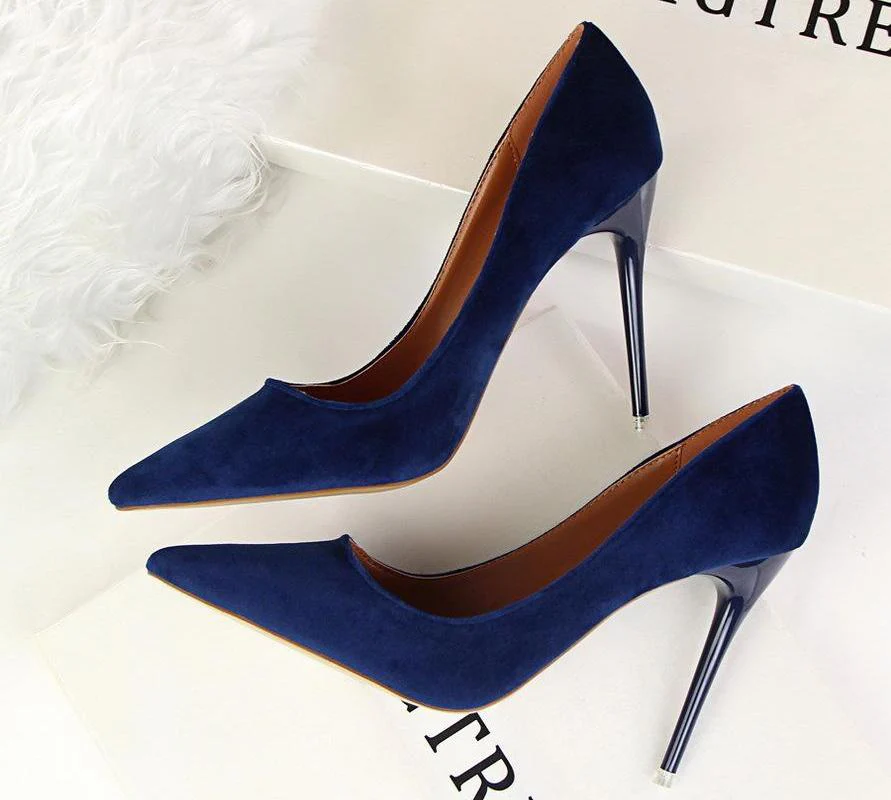 Heidi-Mode | Kollektion Von Römischen High Heels - Image 11