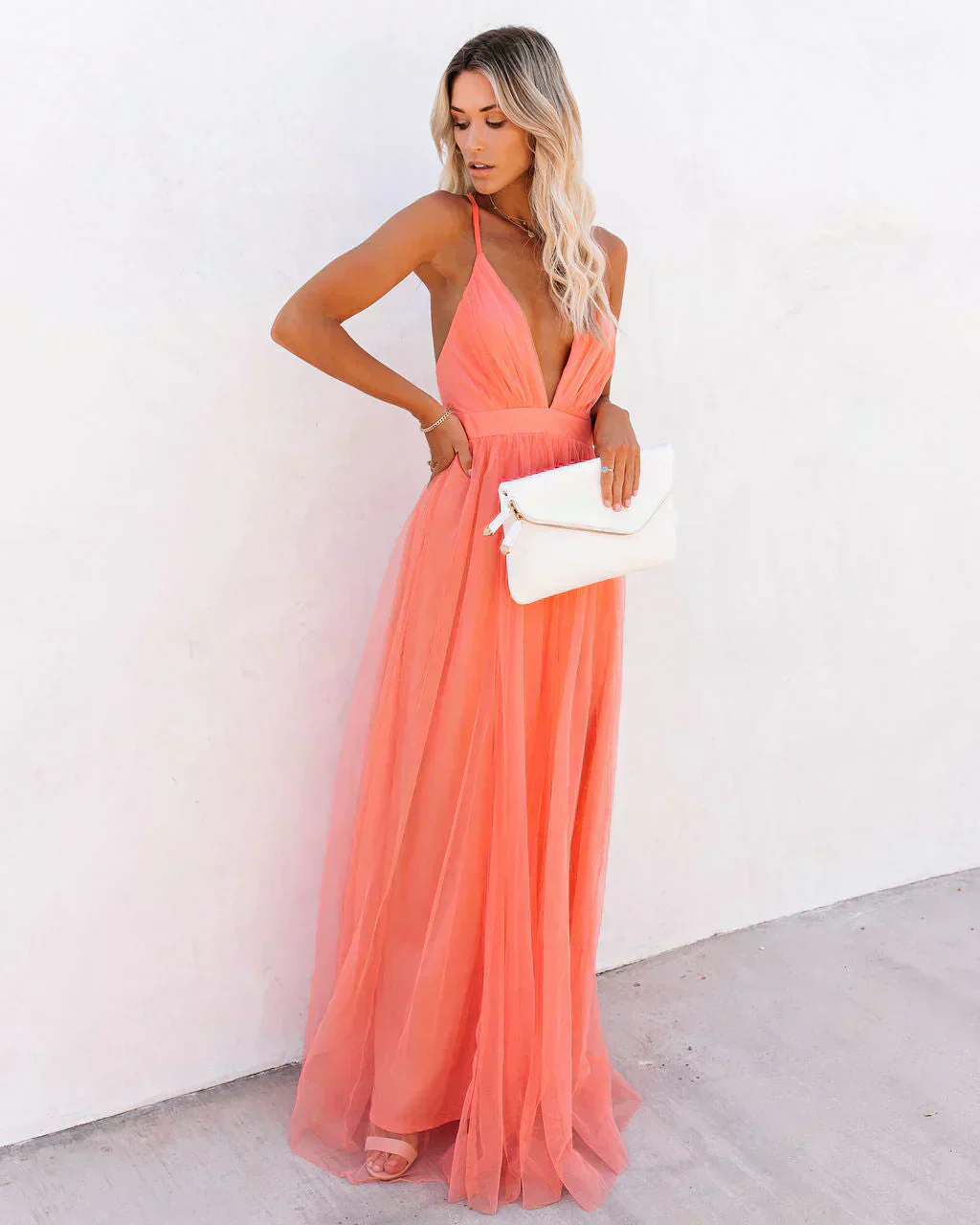 Heidi-Mode | Criss Cross Rücken Niedrige Hals Transparent Maxi Anlass Kleid für Frauen Verema - Image 3