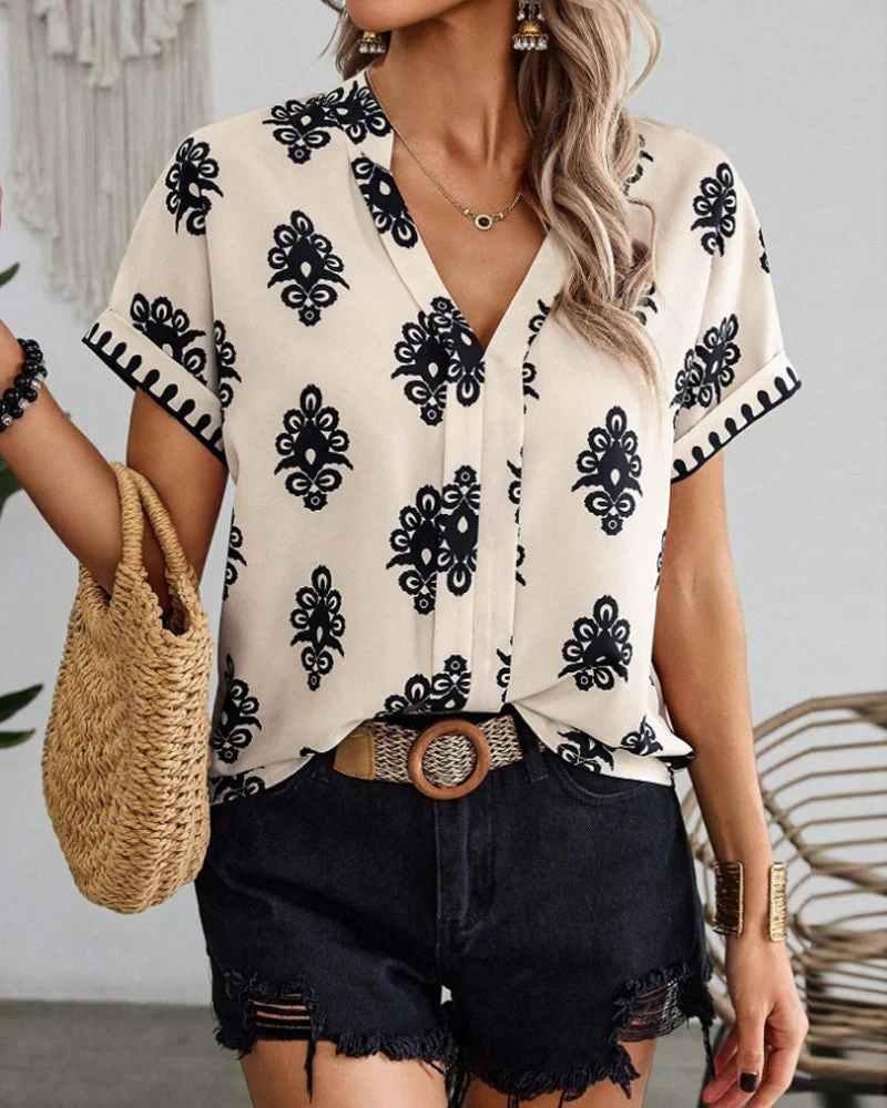 Heidi-Mode | Kurzärmlige Elegante Bluse mit Druck - Image 3