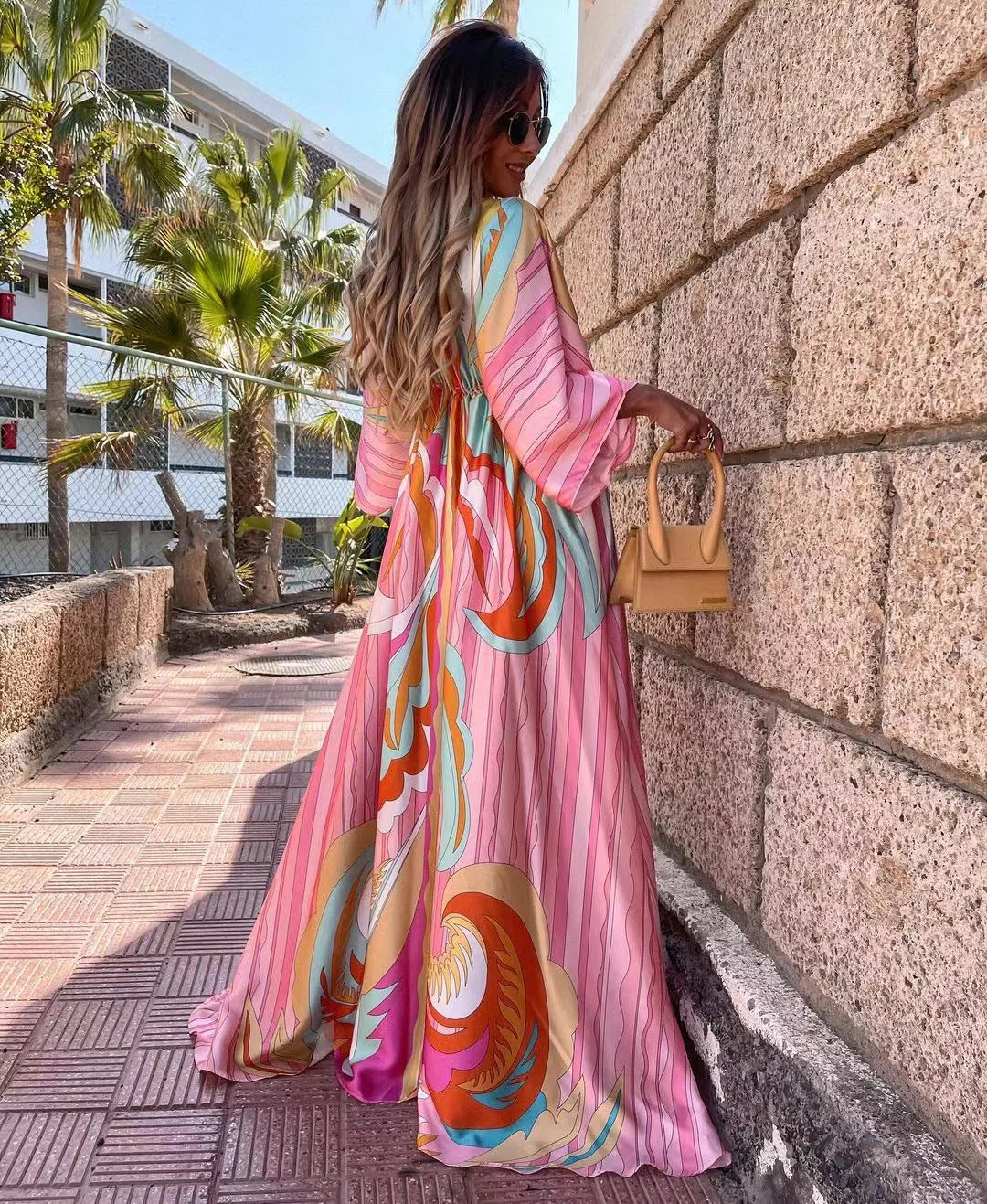 Heidi-Mode | Kurzarm Schwingendes Langkleid - Image 2