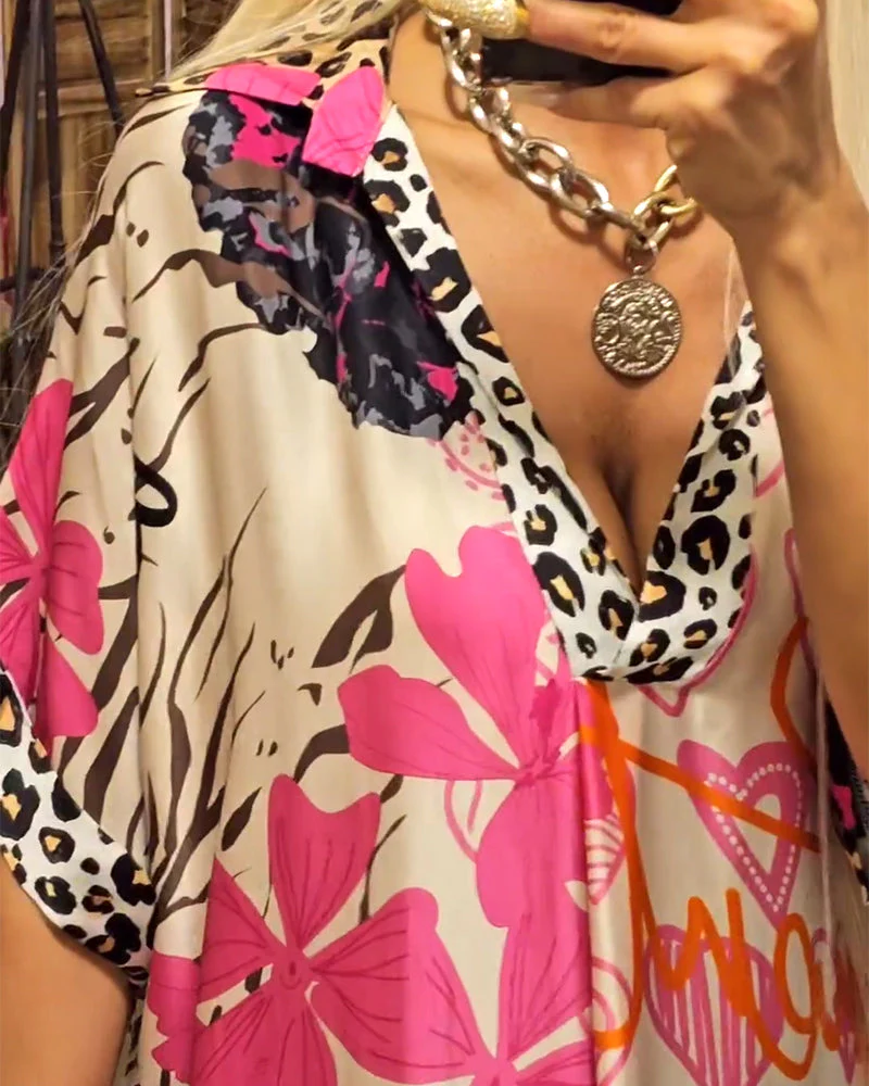 Heidi-Mode | Lässiges Kleid mit Tiefem V-Ausschnitt und Leoparden- und Buntem Aufdruck - Image 2
