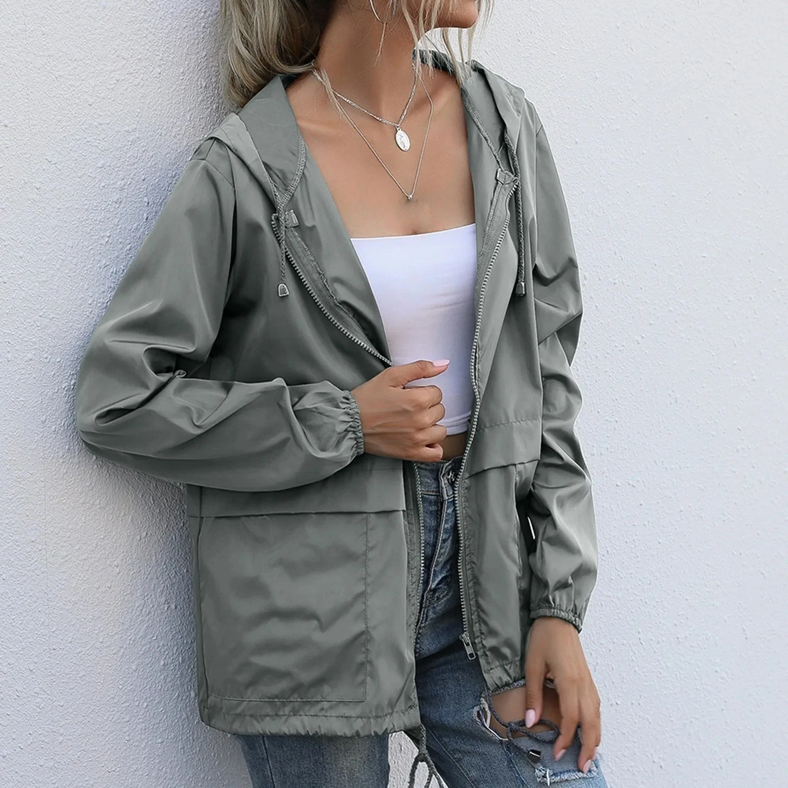 Heidi-Mode | Leichte Windjacke mit Kapuze - Image 6