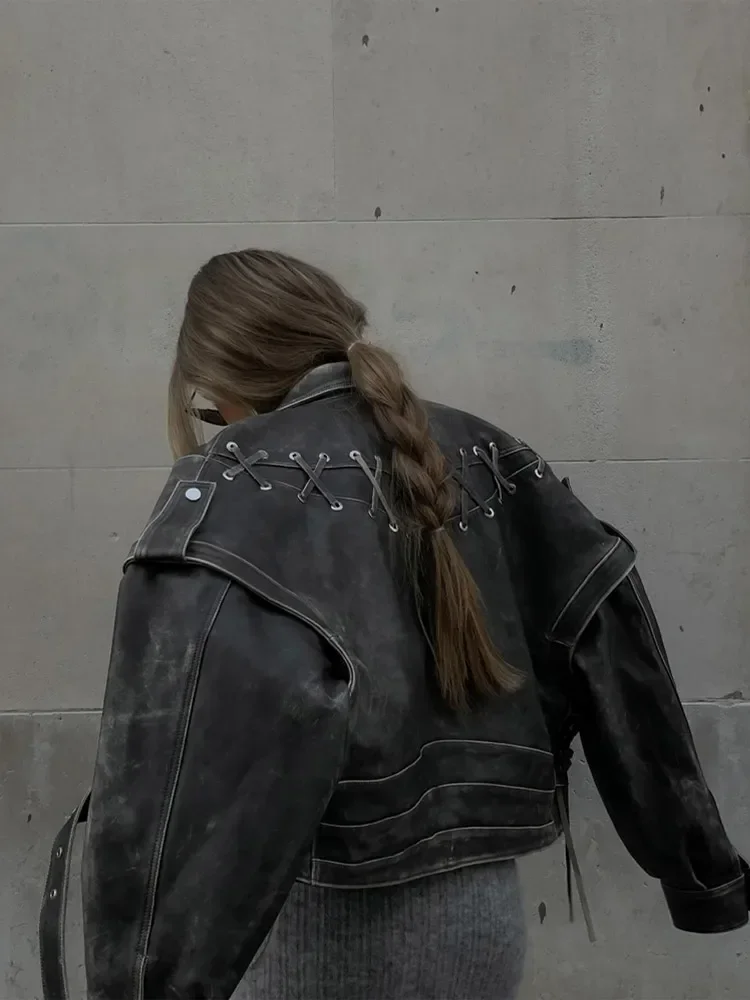Heidi-Mode | Sieh Vegan Lederjacke Timeless und Nachhaltig - Image 3