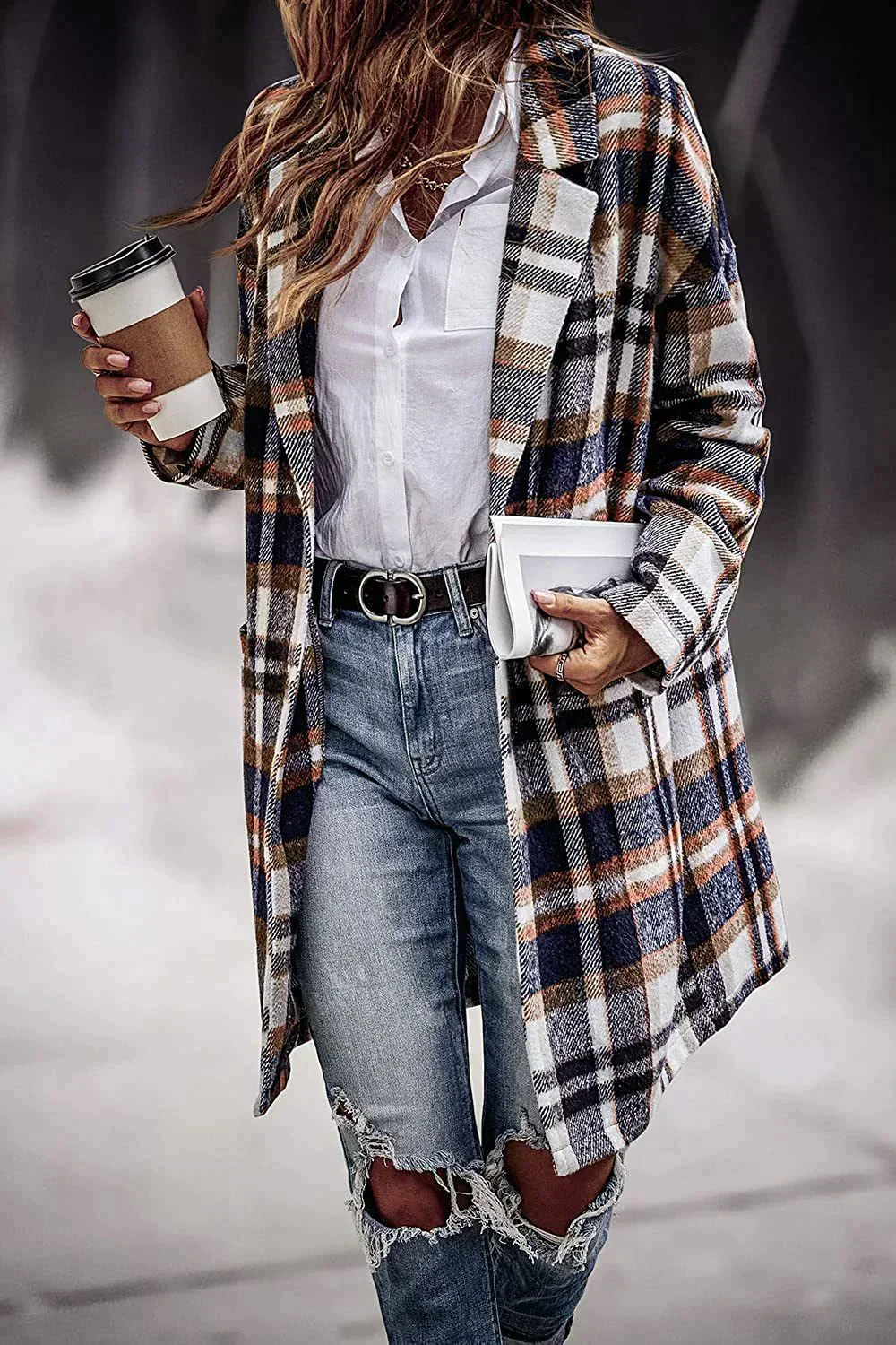 Heidi-Mode | Lässiger Wollmantel mit Revers-Taschen und Karomuster für Damen Stilvoll und Bequem - Image 4