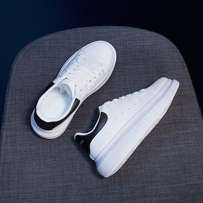 Heidi-Mode | Lässige Herbst Turnschuhe mit Plateau - Image 3