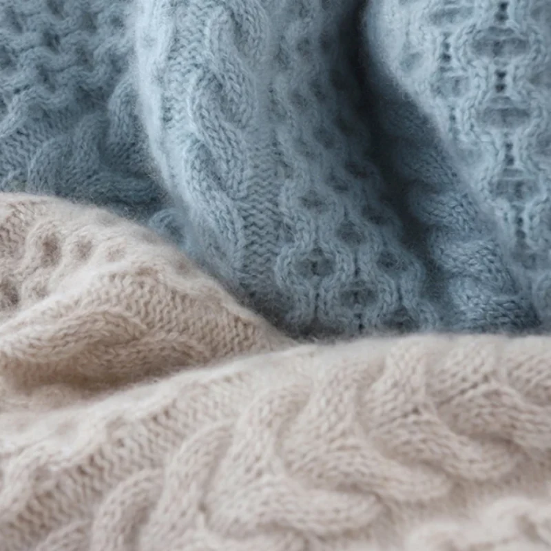 Heidi-Mode | Luxuriöser Kaschmir-Rollkragenpullover mit Karomuster - Image 3