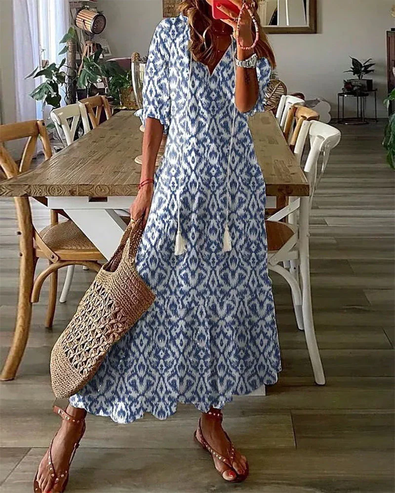 Heidi-Mode | Maxikleid Im Boho-Ikat-Print mit Quastenbändern Lässiges Maxikleid Im Bohemian-Stil mit V-Ausschnitt - Image 4