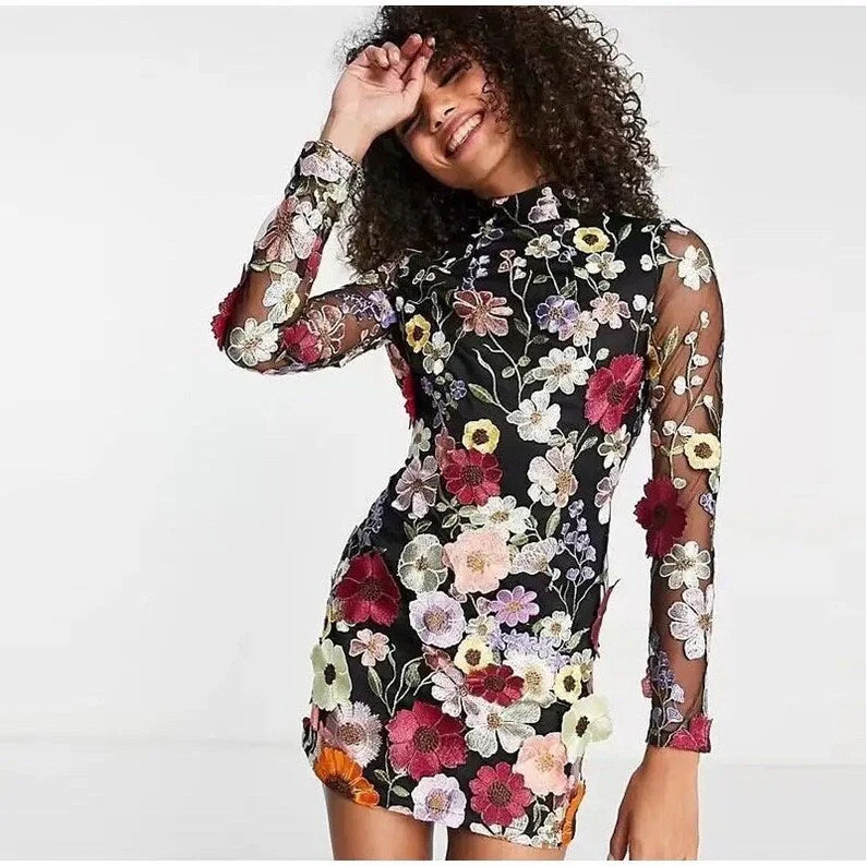 Heidi-Mode | Minikleid mit Floralen Applikationen und Durchscheinender Optik - Image 9