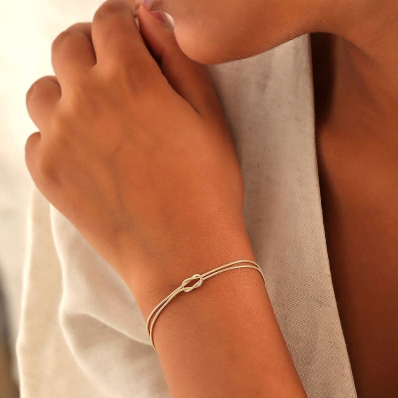 Heidi-Mode | Minimalistisches Armband Liebesknoten - Image 7