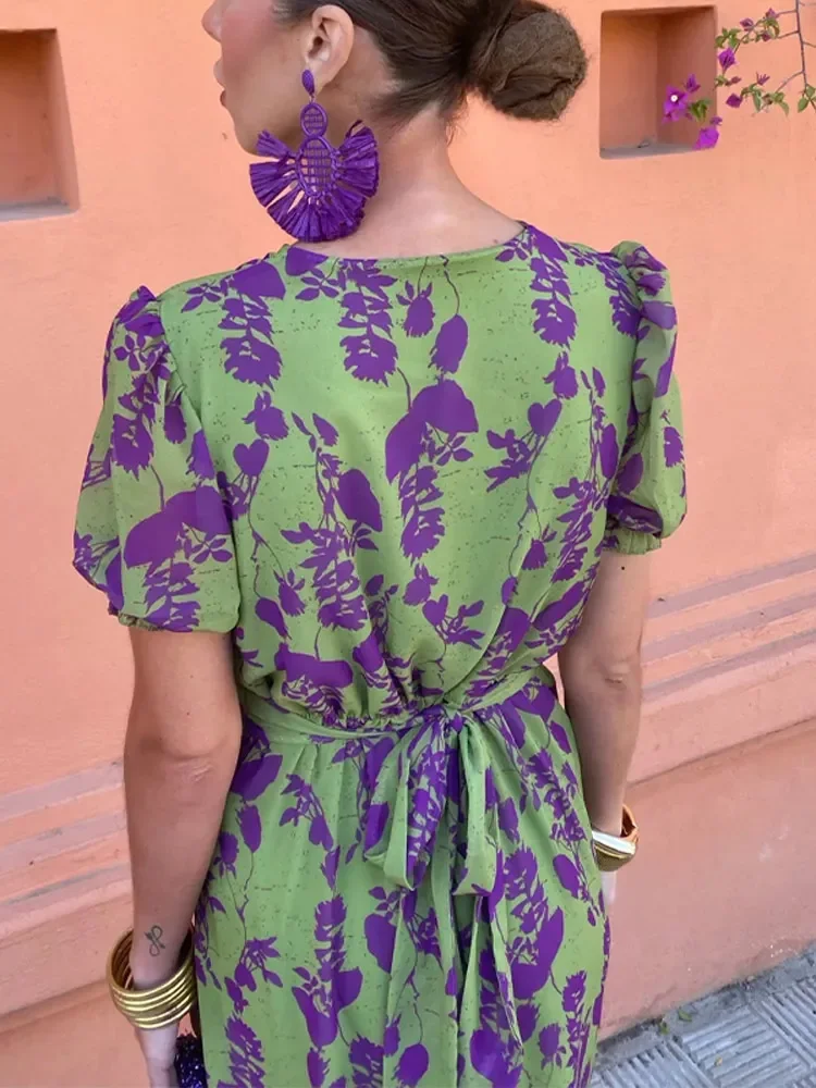 Leichtes Sommerkleid mit Blumenmuster und V-Ausschnitt für Den Alltag Heidi-Mode - Image 5
