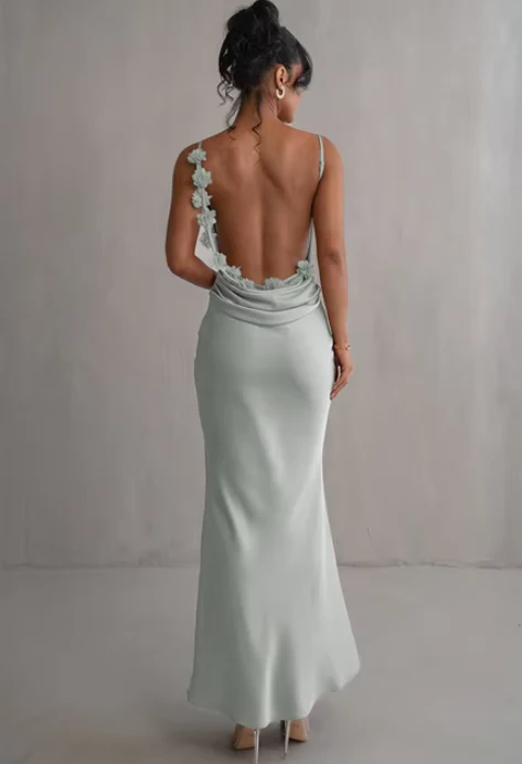 Heidi-Mode | Modisches Florales Kleid mit Drapiertem Rückenausschnitt - Image 3