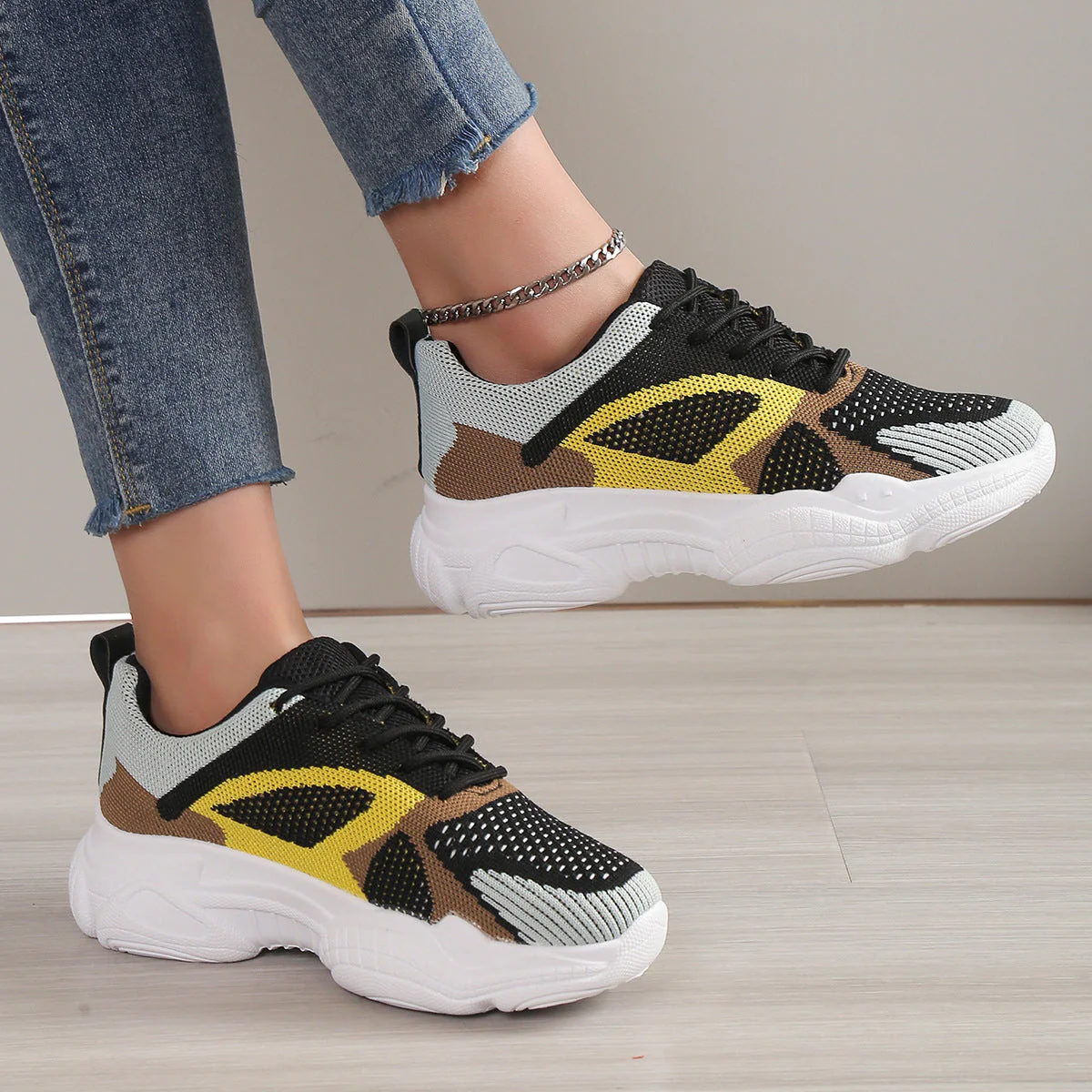 Heidi-Mode | Orthopädische und Strapazierfähige Schuhe - Image 2