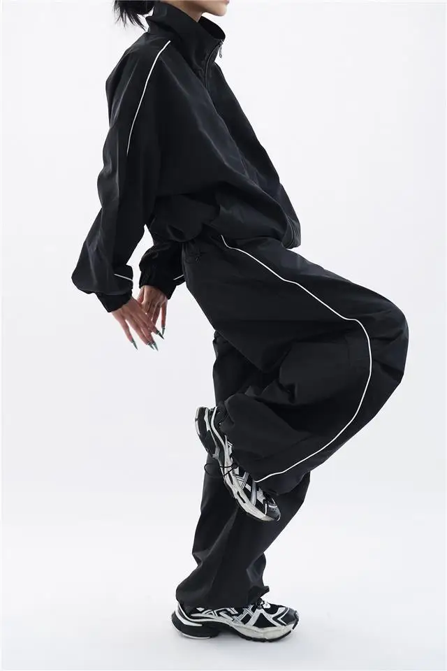 Heidi-Mode | Oversized Sportlich Schwarz Trainingsanzug - Image 5
