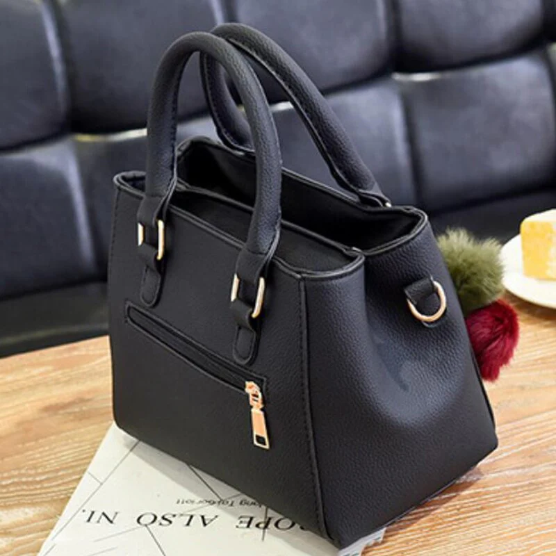 Heidi-Mode | Damen-Tasche Lederhandtasche mit 3 Weichen Plüschbällen - Image 2