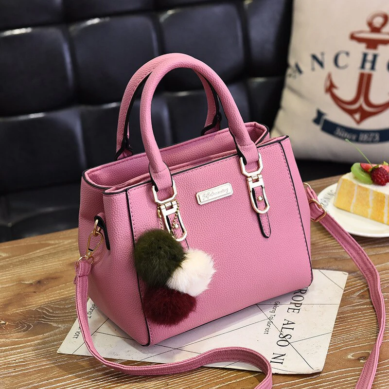 Heidi-Mode | Damen-Tasche Lederhandtasche mit 3 Weichen Plüschbällen - Image 5