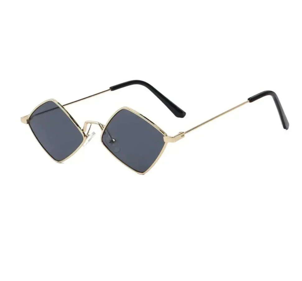 Heidi-Mode | Quadratische Sonnenbrille für Damen Kühn & Trendy - Image 6