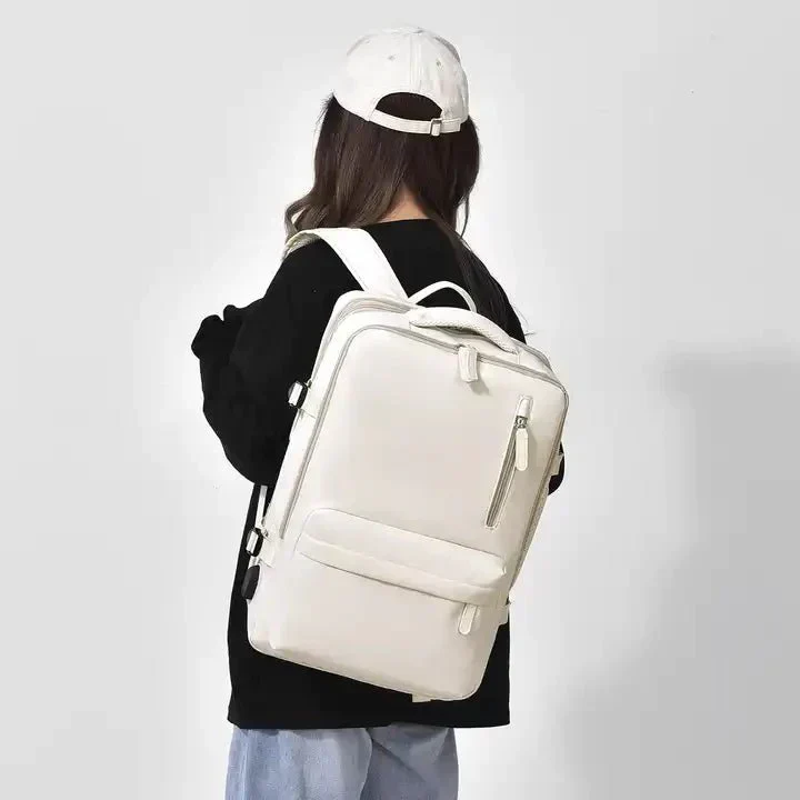 Heidi-Mode | Reiserucksack Leistungsstark und Praktisch für Jedes Abenteuer - Image 2