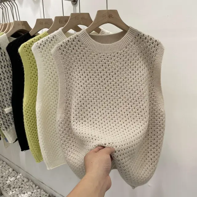 Heidi-Mode | Ärmelloser Strickpullover für Damen - Image 7