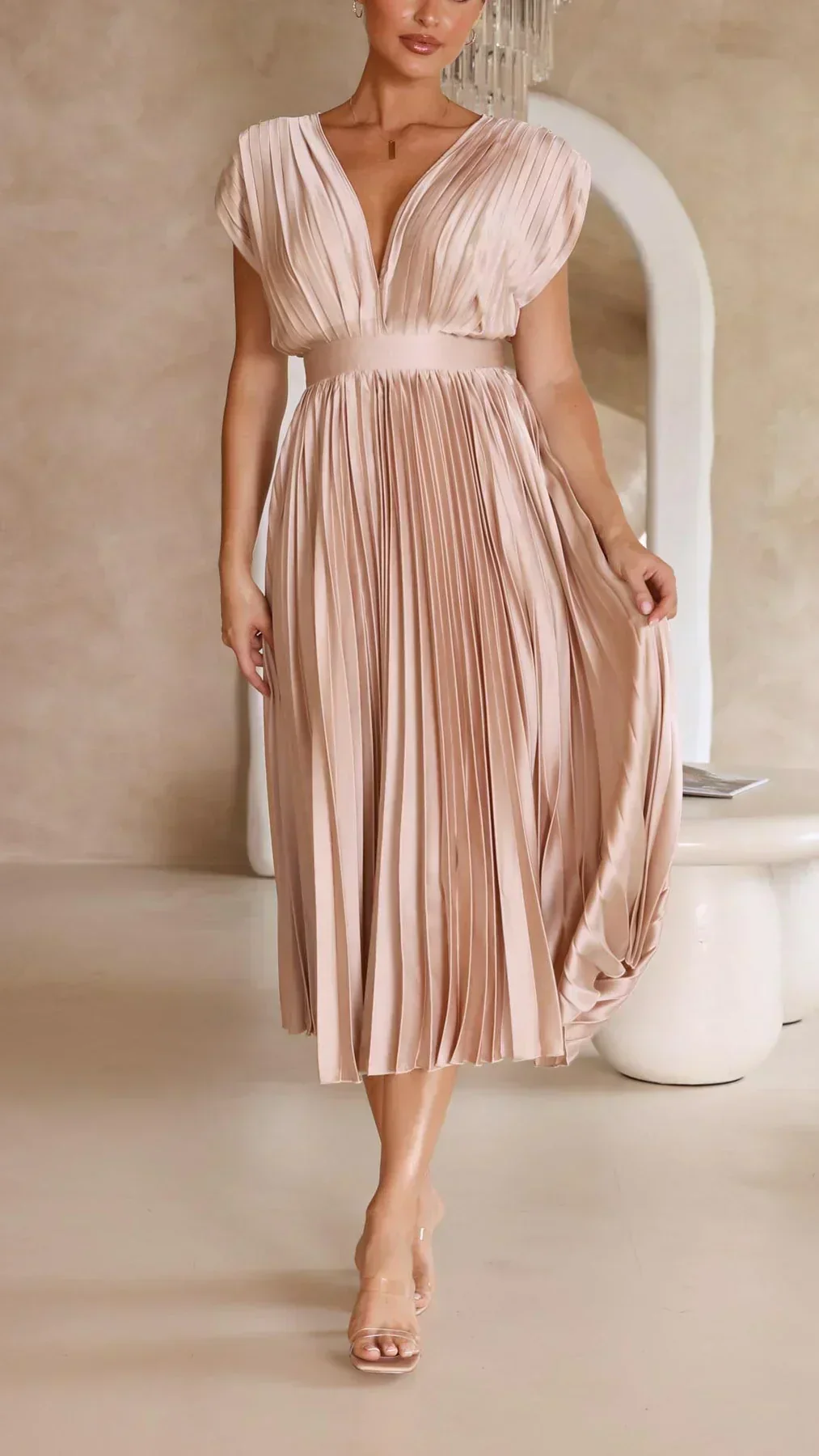 Heidi-Mode | Ärmelloses, Plissiertes Midikleid - Image 3