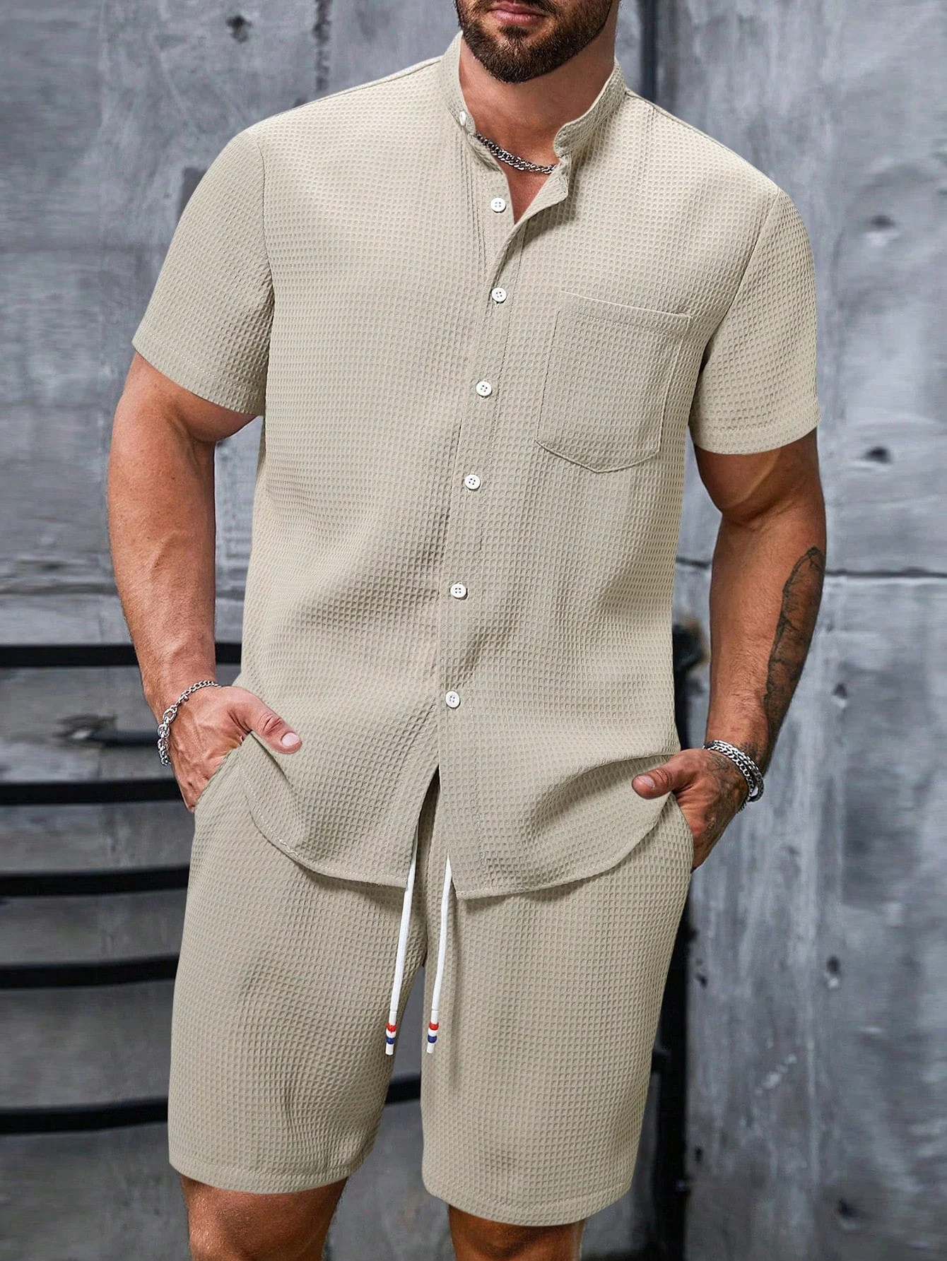 Heidi-Mode | Ärmelshirt und Shorts Satz für Männer - Image 7