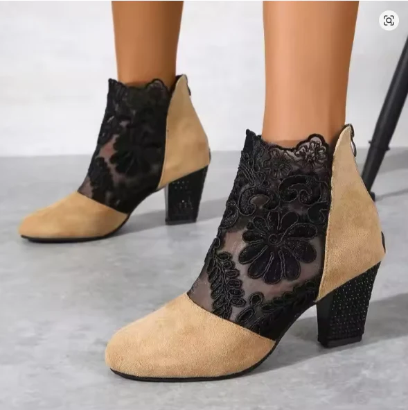 Heidi-Mode | Sandalen mit Spitzenblumen - Image 6