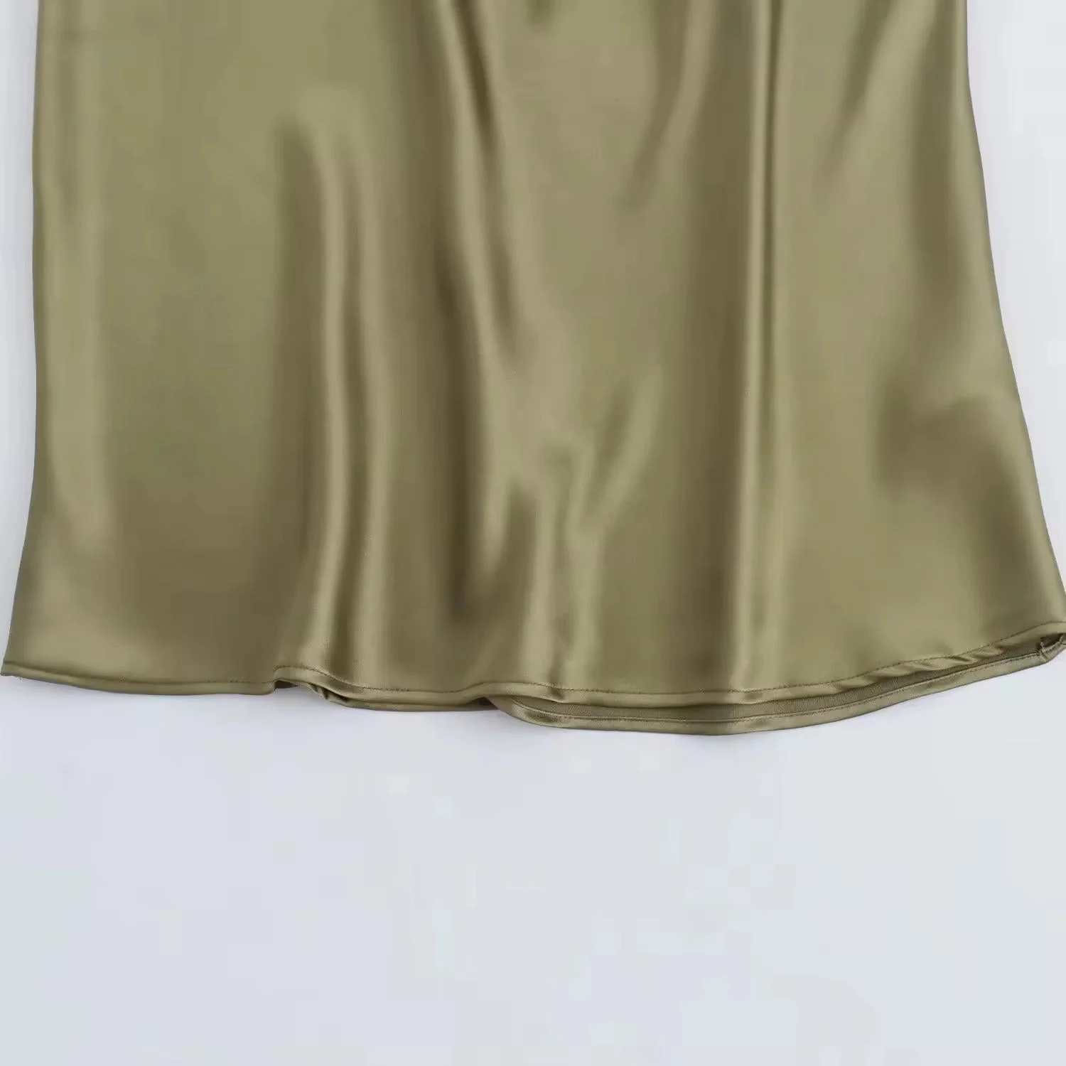 Heidi-Mode | Satin Maxikleid Elegante Drapierung - Image 3