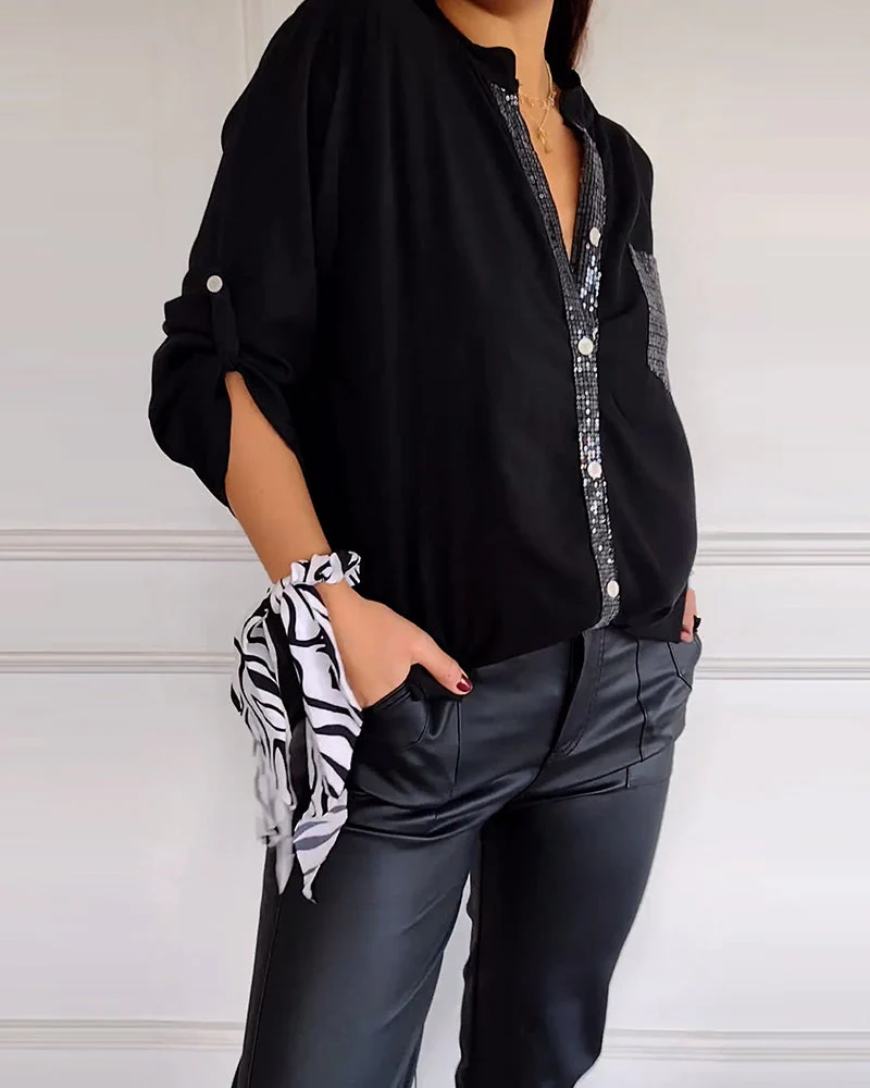 Heidi-Mode | Schicke Bluse mit Knopfleiste und Paillettenbesatz für Damen Elegante Langarmbluse mit Paillettentasche - Image 2