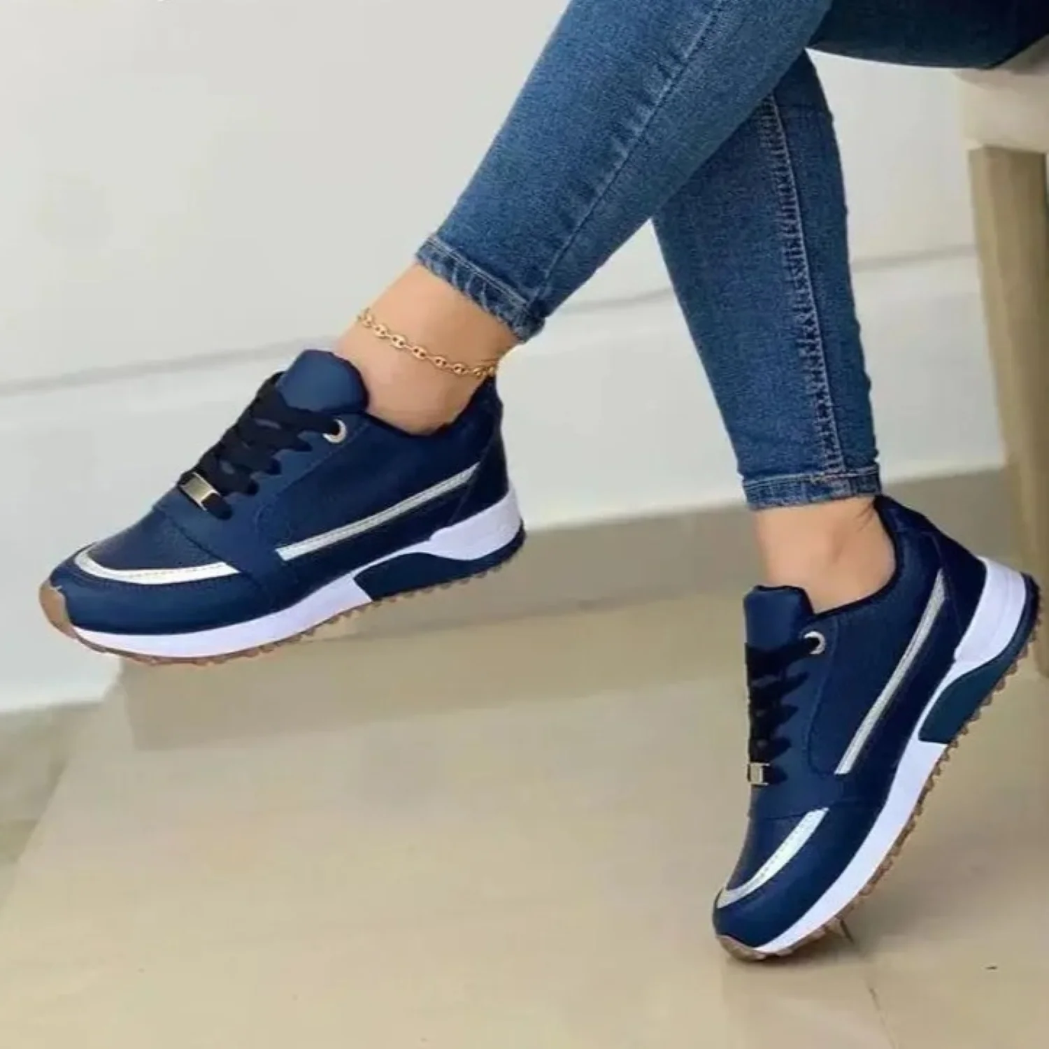 Heidi-Mode | Sportlicher Stil Leder Weiß Weich Sohle Damen Schuhe - Image 3