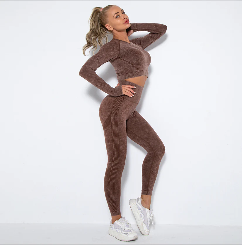 Heidi-Mode | Sportliches Set mit Crop Top und High Waist Leggings - Image 9