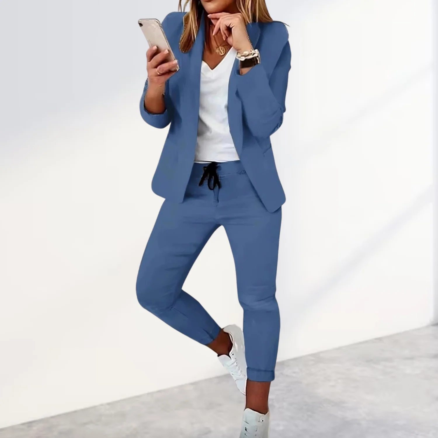 Heidi-Mode | Stylisches Blazer- und Hosen-Set - Image 3