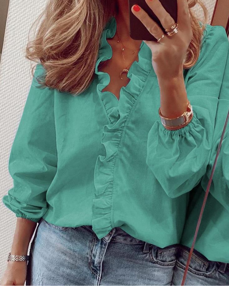 Heidi-Mode | Stilvolle Bluse mit Rüschen und V-Ausschnitt - Image 4