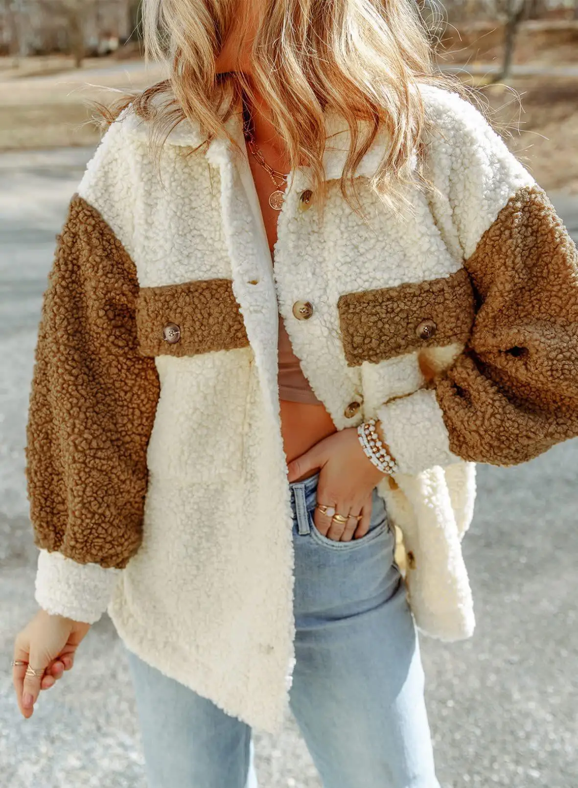 Heidi-Mode | Stilvolle Flauschige Chic-Jacke - Image 4