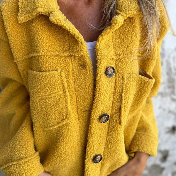 Heidi-Mode | Stilvolle Kurze Wolljacke mit Revers - Image 4