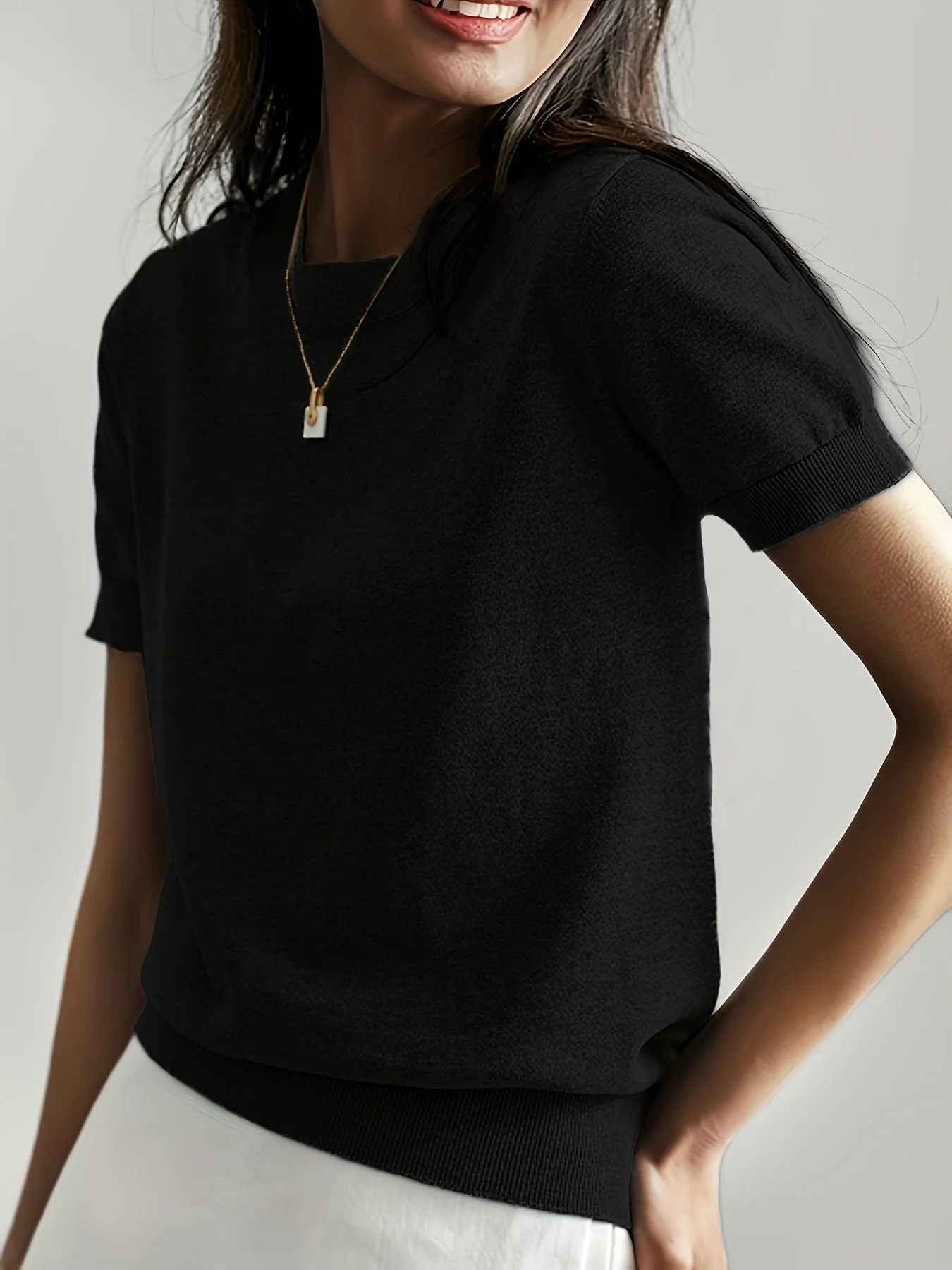 Heidi-Mode | Stilvolles Strick T-Shirt für Damen - Image 6