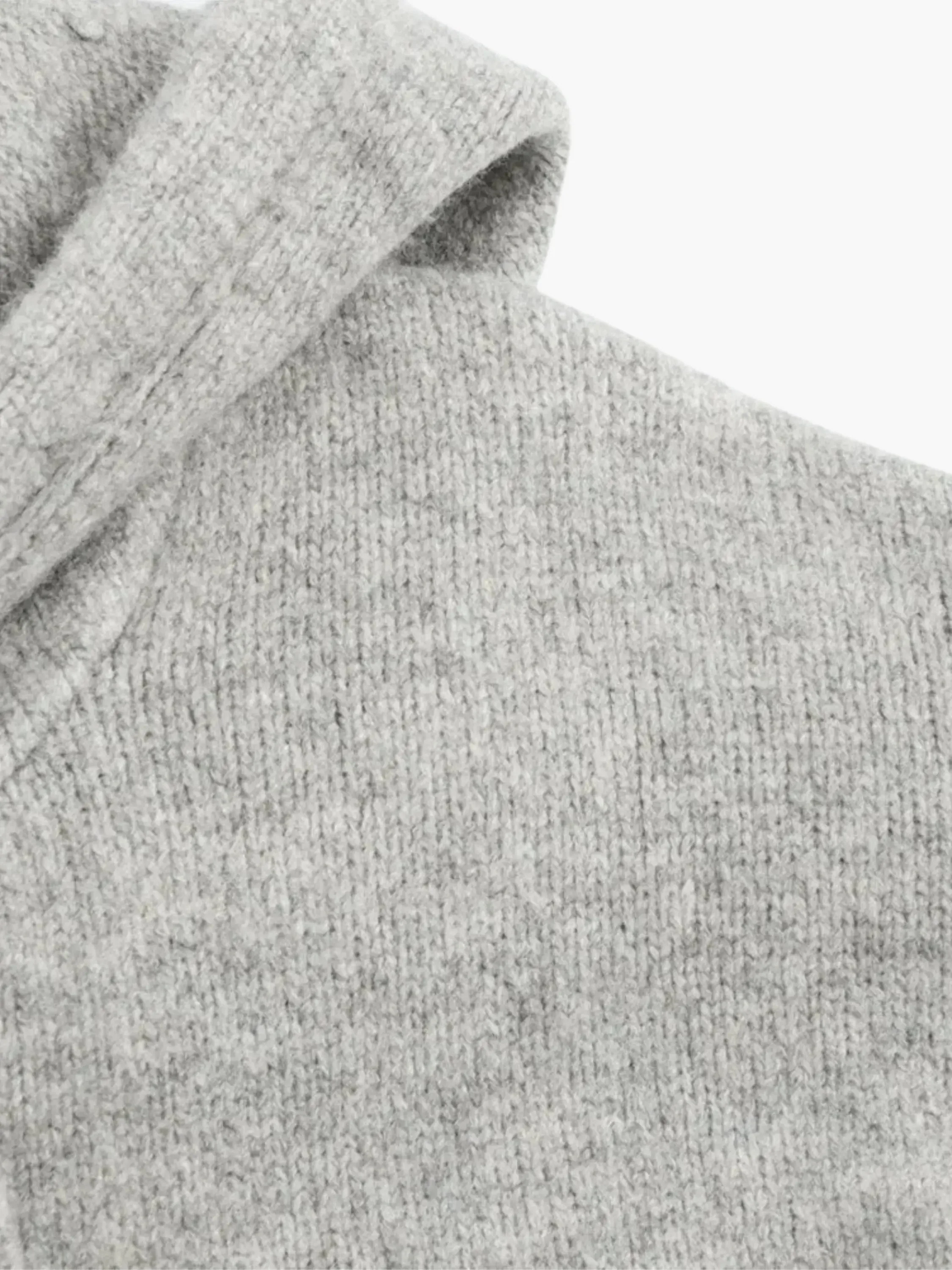 Heidi-Mode | Strickjacke mit Kapuze und Reißverschluss - Image 4